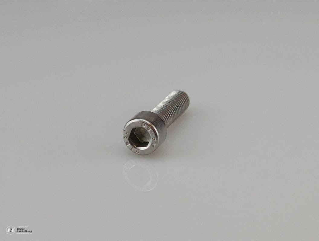 SMDR600324